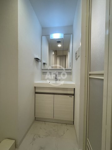 ラ・フォルム本町WESTの独立洗面台|ラ・フォルム本町WEST　独立洗面台