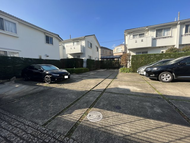 【駐車場】 | カサカリエンテ千歳台Ｂ棟