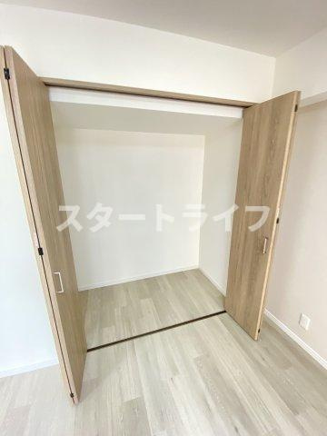 大阪市淀川区西中島４丁目の賃貸マンションの収納