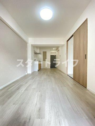 大阪市淀川区西中島４丁目の賃貸マンションの寝室