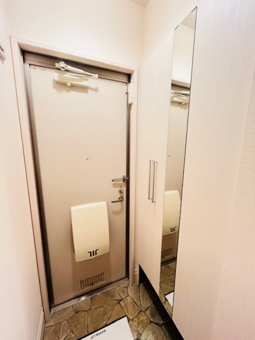 サンライズ柄沢 西館の玄関|玄関