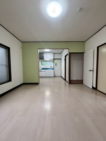 狭山市北入曽中古戸建の居間・リビング