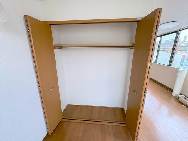 富士ビルの収納