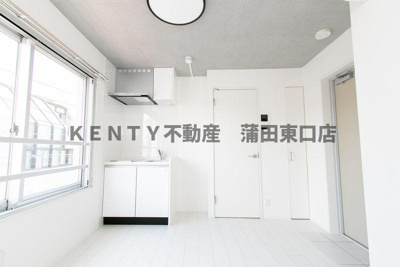 【居間・リビング】 | Ｌｕｄｅｎｓ糀谷 | 建物の内部です