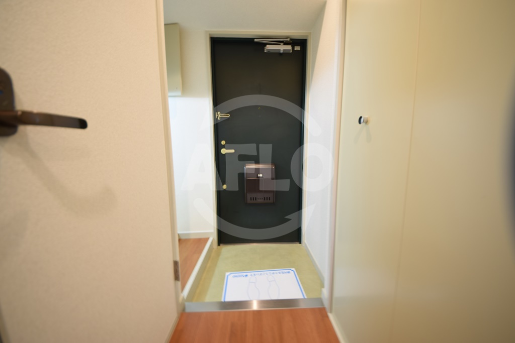 大国町青山ビル別館の玄関|大国町青山ビル別館　玄関