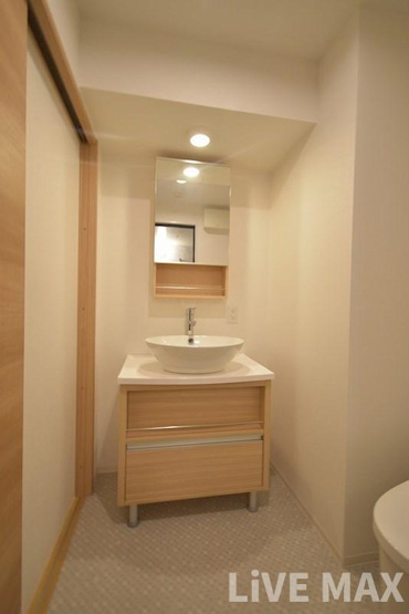 【洗面所】Uresidence Temmabashi（旧：T’s SQUARE Kitahama）