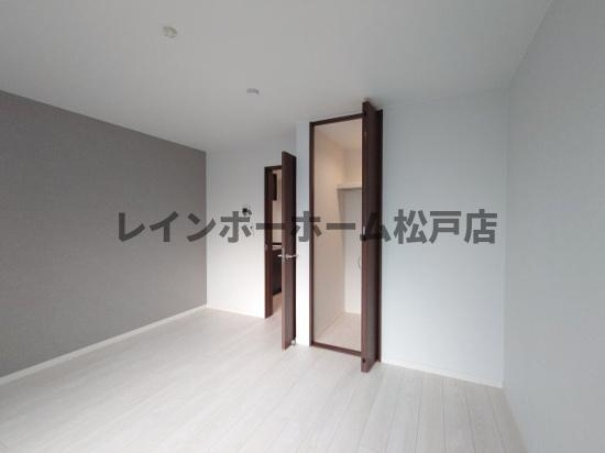 キャメル南流山9Aのエントランス