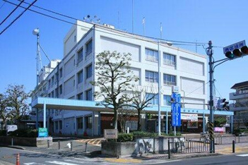 横浜市西区役所まで546m