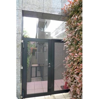 ヨークレジデンスのエントランス