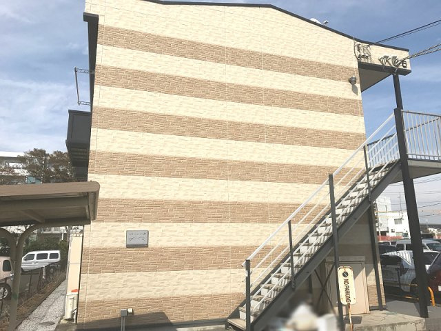 レオパレスみうらイチゴ駅の外観|物件の外観です