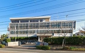 ヴァルゴⅡの周辺|久里浜行政センターまで1420m