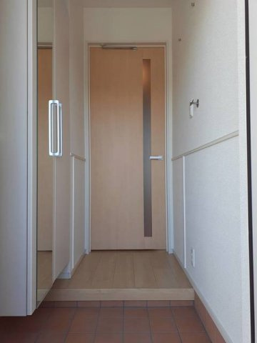 つゆくさハイツの玄関|シンプルで使いやすい玄関です