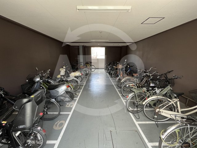 FDS GLANZの設備|FDS GLANZ　駐輪場
