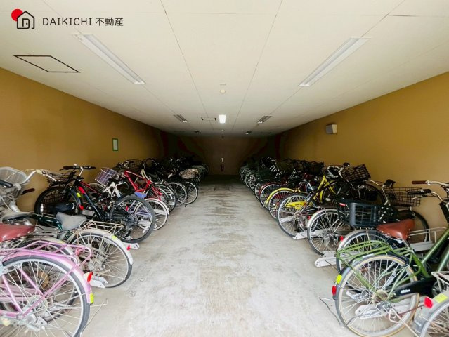 【駐輪場】 | レクセルプラザ若葉