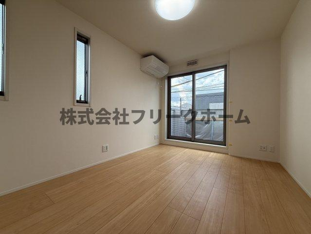 メゾン・ココンの居間・リビング