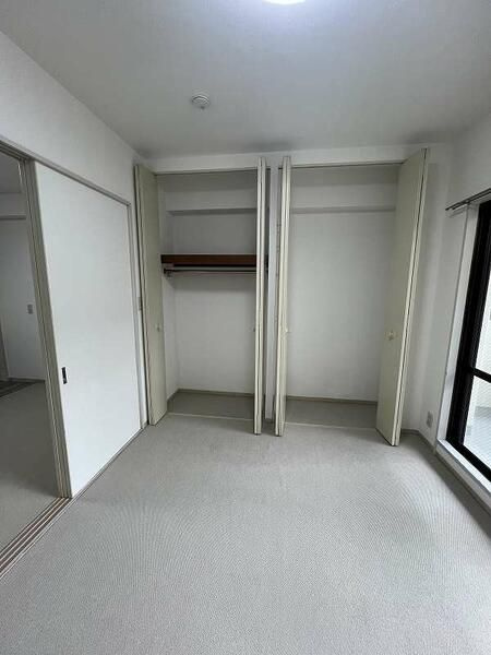 板橋区板橋４丁目の賃貸マンションの収納