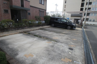【駐車場】 | カメリアコート