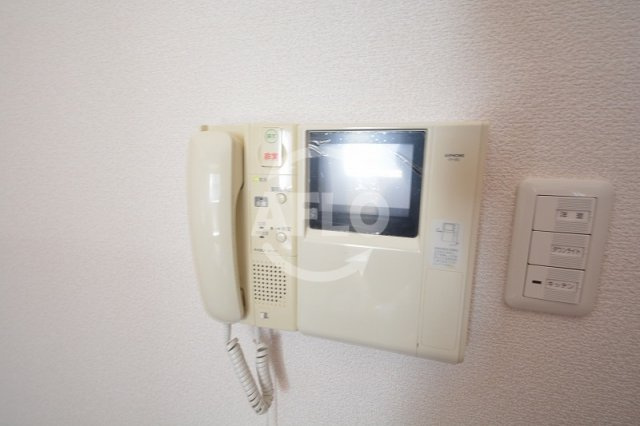 PARKHILLS上本町壱番館のセキュリティ|PARKHILLS上本町壱番館　TVモニター付きインターホン