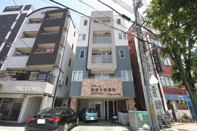 アジュール小花の外観