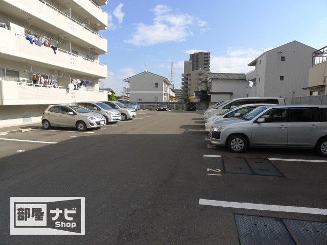 プロスパー三条の駐車場|駐車場