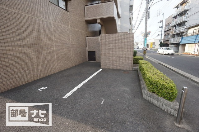 スカール上之町の駐車場|駐車場