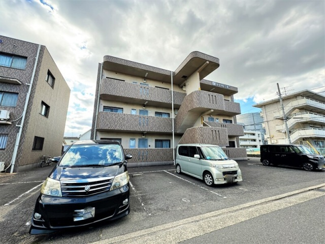 キャメル三条２１の駐車場|駐車場