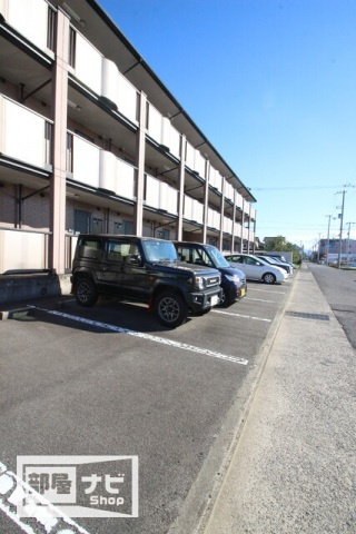 フォレストレガシーの駐車場|駐車場