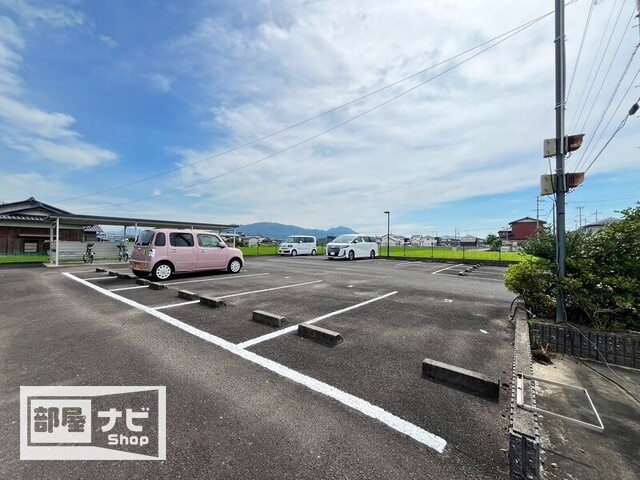 フォブール中津の駐車場|駐車場