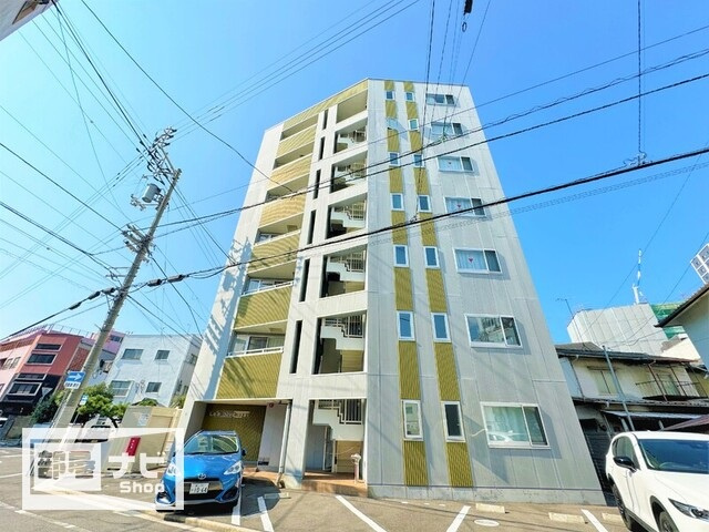 Ｌｅ´a ｏｌｉｖｅ中央通り