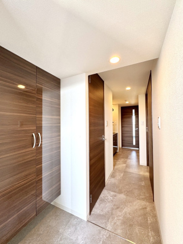 S-RESIDENCE中新町avelisの玄関|玄関