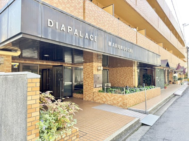 ダイアパレス丸の内のエントランス|エントランス