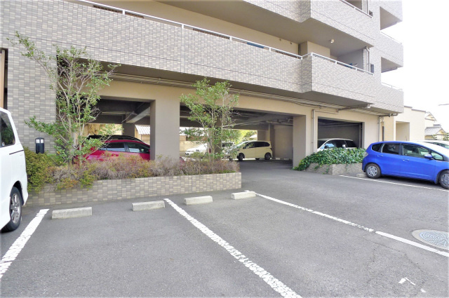 ＳＱｕａｒｅ今里の駐車場|駐車場