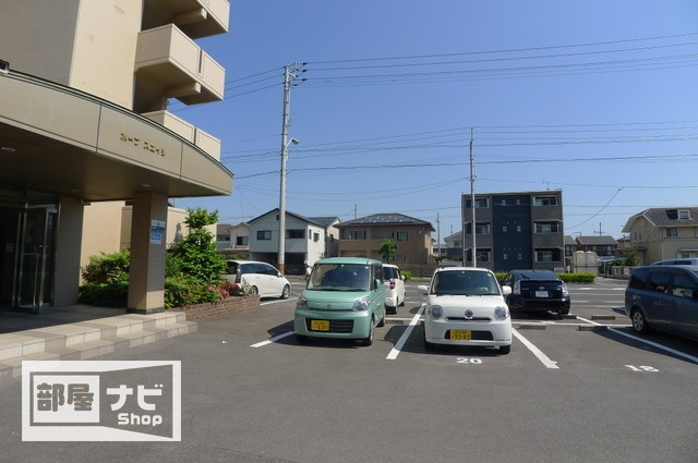 ホープスエイシの駐車場|駐車場
