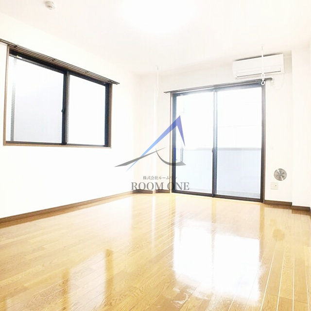 メゾン壱番館の居間・リビング|洋室のお部屋です。