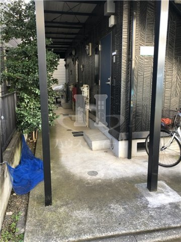 【エントランス】 | ヴェッセル飛鳥山