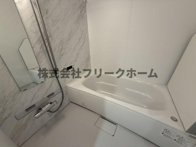 メゾン・ココンの浴室