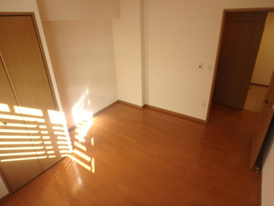 【寝室】 | グランツＯＫＡＭＯＴＯⅦ | 寝室です