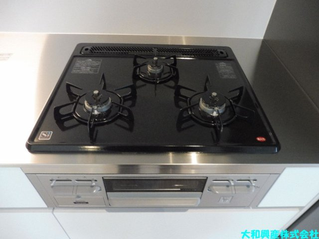 TRAYSのキッチン