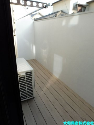 TRAYSのバルコニー