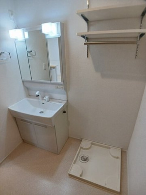 【洗面所】 | グランテラス　Ｖ | コンパクトで使いやすい洗面所