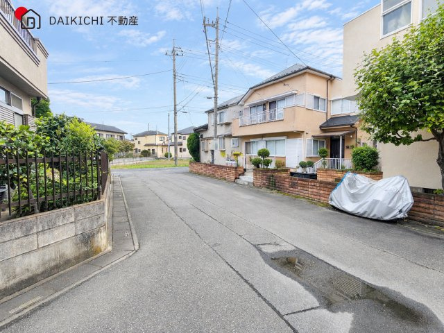 【前面道路含む現地写真】 | 東松山市美土里町　中古戸建　