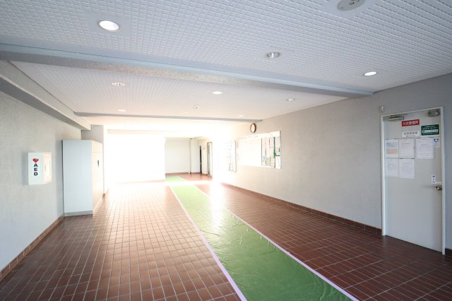 藤和明石公園ハイタウン弐号棟のエントランス|共用部エントランス