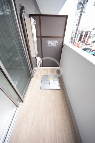 AKASHI ENTERPRISEのバルコニー|AKASHI ENTERPRISE　バルコニー
