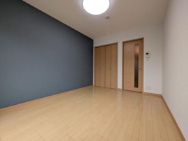 洋室６．７帖