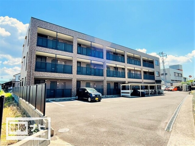フィネスリバージュの駐車場|駐車場