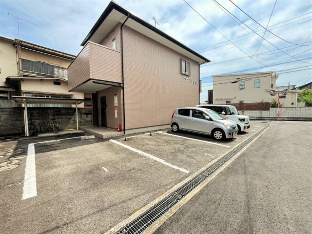 フォブール２１・Ａの駐車場|駐車場