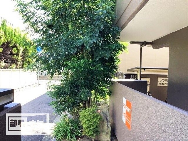 アーバンハイツ紫雲のエントランス|エントランス