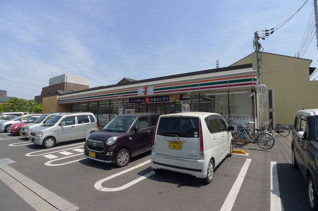 アルファエステート扇町|コンビニ