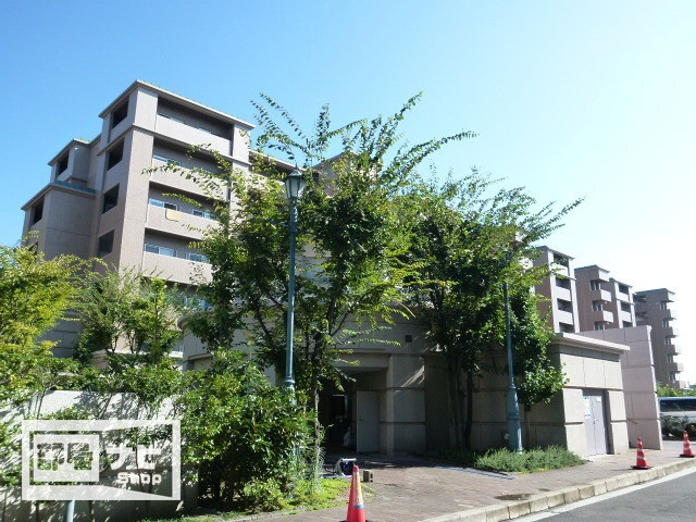 アルファシティ屋島四番館の外観|建物外観