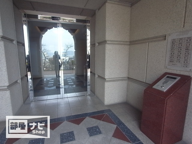 アルファシティ屋島四番館のロビー|ロビー